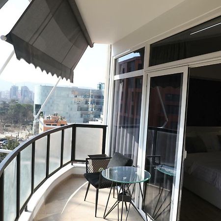 Tiranatop Suites 3 1000 Ft2 Екстер'єр фото