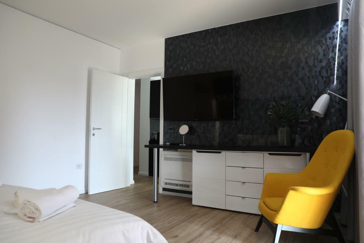 Tiranatop Suites 3 1000 Ft2 Екстер'єр фото