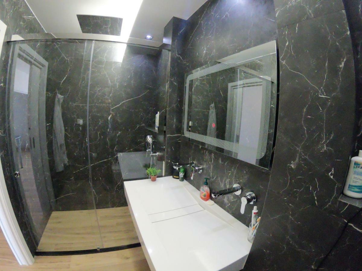 Tiranatop Suites 3 1000 Ft2 Екстер'єр фото